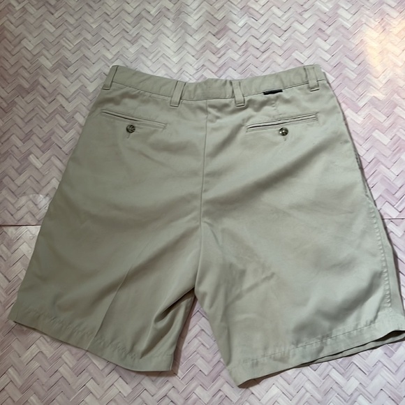Dockers shorts​​, khaki style, comfort, men’s 34 summer​ - Picture 5 of 5